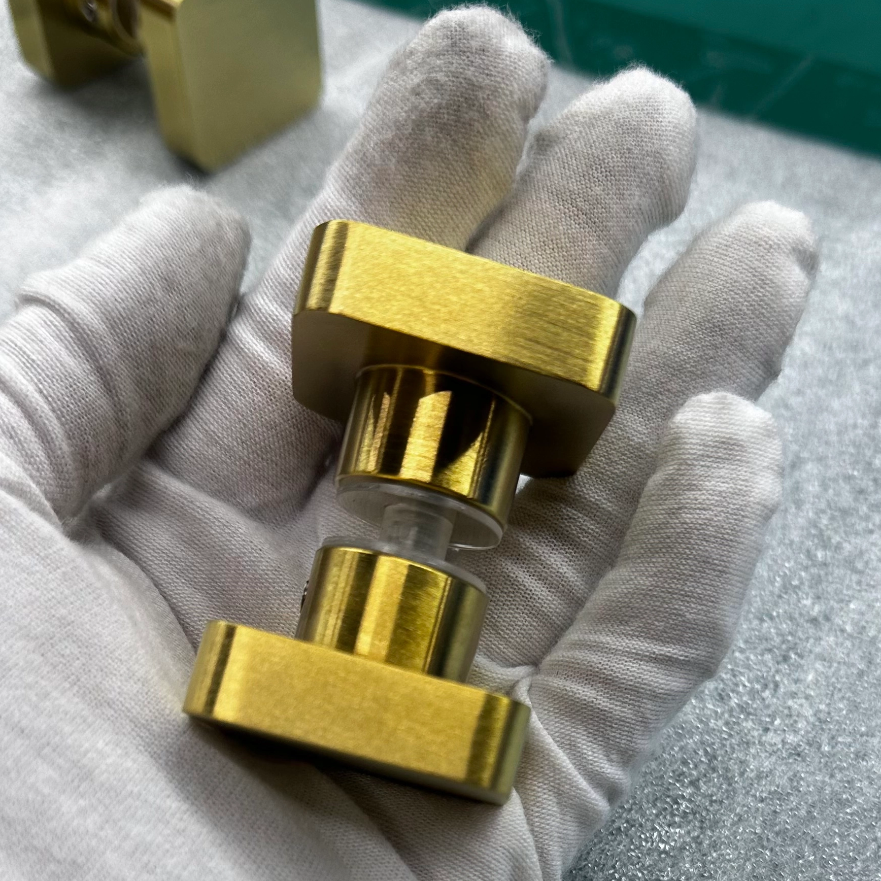 Manijas de puerta de palanca de guía integral 